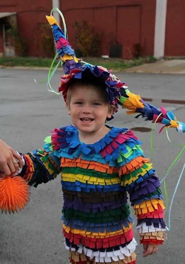 DIY oblečení karnevalové kostýmy pinata děti