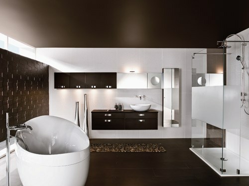 idées de conception de salle de bain sombre minimaliste moderne