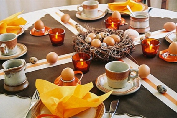 πίνακας διακόσμηση Πάσχα ιδέα τρέχουσα πολύχρωμα αυγά