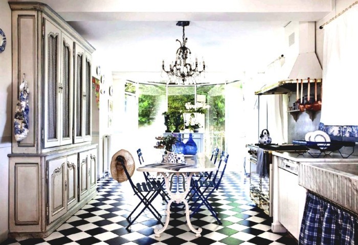 обзавеждане на къщата стил кухня френски стил сини елементи