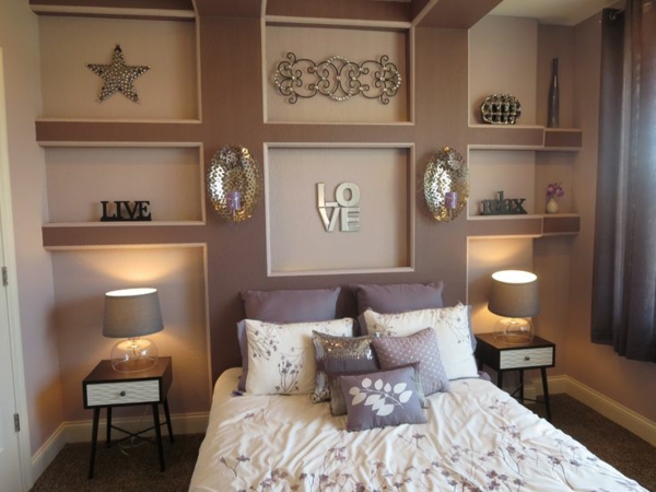slaapkamer kleuren warme kleuren bed wanddecoratie