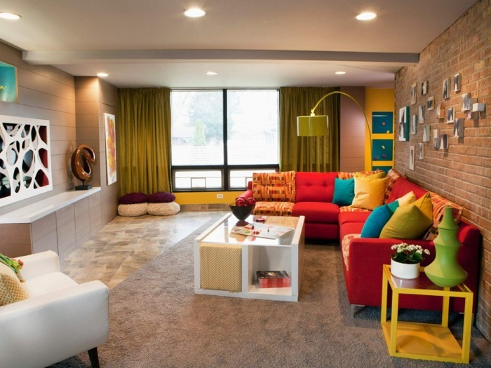 eklektisk dekoration eklektisk stue mode rød sofa gulvtæppe beige