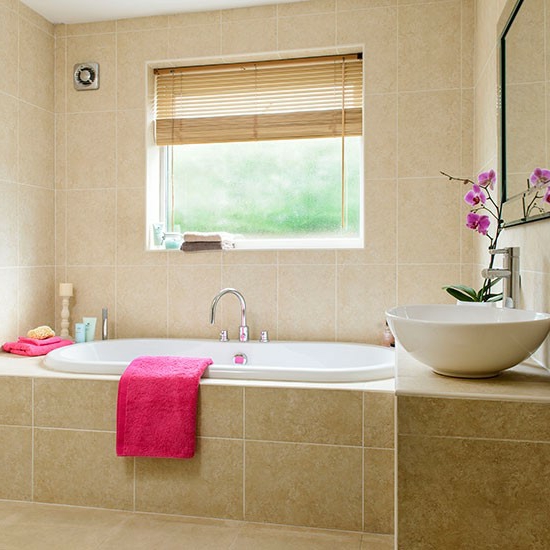 relaxing built-in bathtub bath towel pink sink