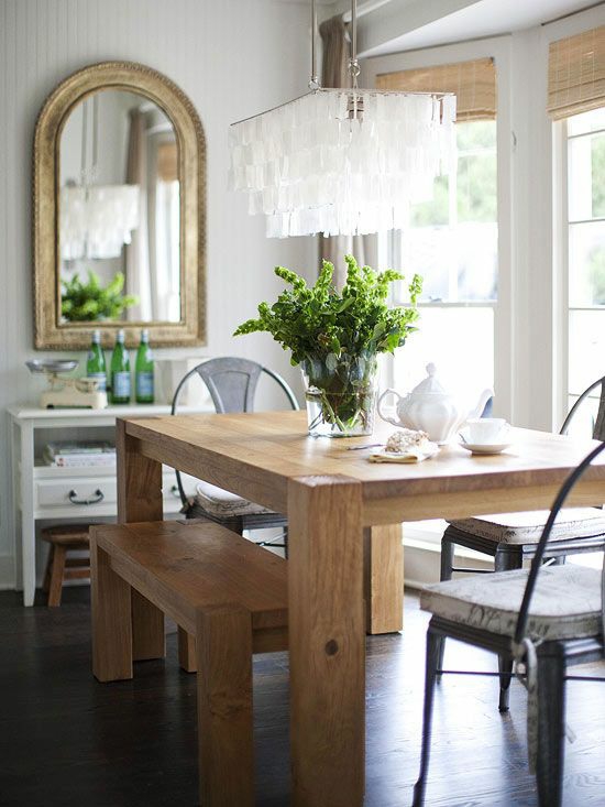 jídelní stůl lavička židle stěna zrcadlo země kuchyně