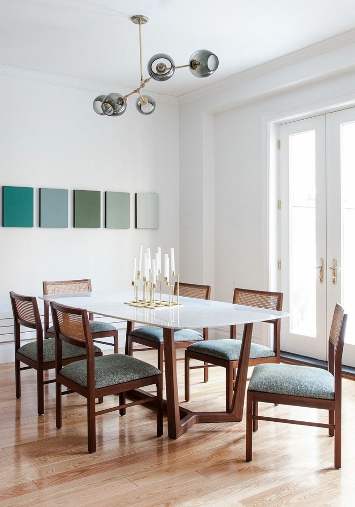 трапезария създадена хладно ястие маса за свещи минималистичен стенен декор зелени нюанси