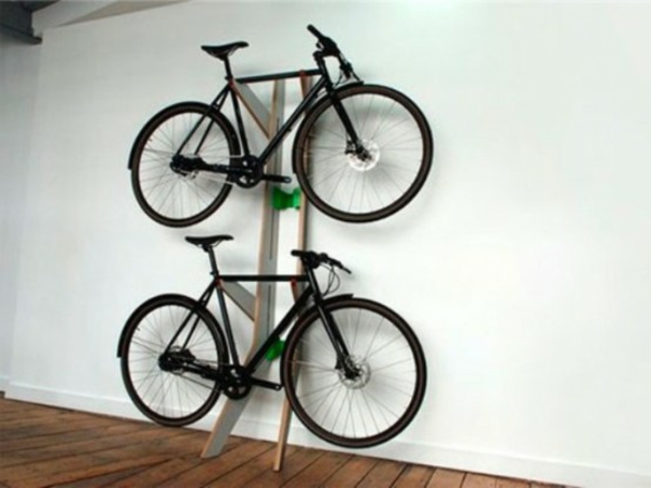 Ποδήλατο τοίχου mount σπίτι πολλά ποδήλατα