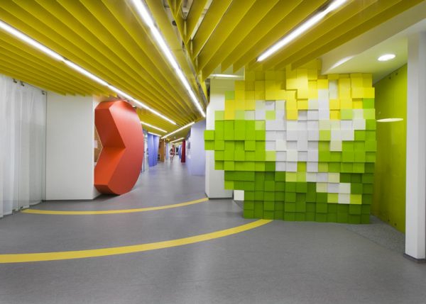 χρωματικό διάδρομο διάδρομο κίτρινο γεωμετρικό