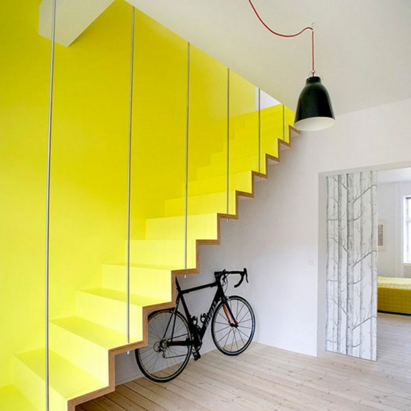 χρωματικό διάδρομο διάδρομο νέον κίτρινο διαφανές κιγκλίδωμα