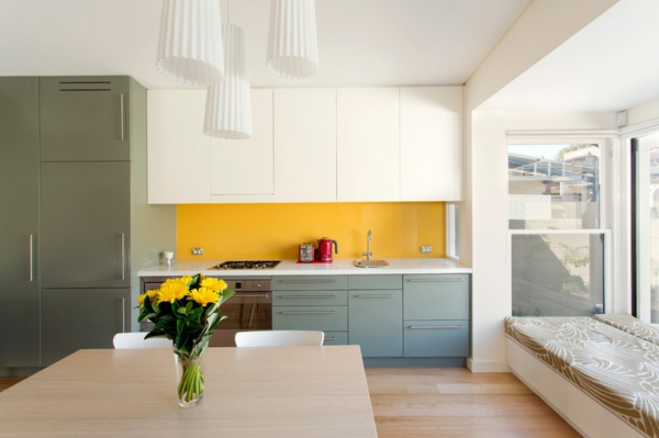 цветен дизайн кухня украсяват кухня идеи кухня обратно стена форма жълто