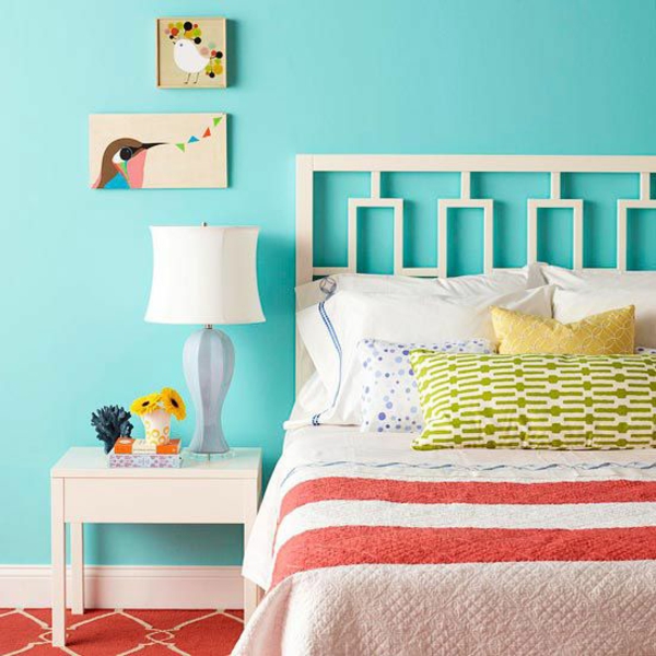 цветен дизайн спалня цветове тюркоаз син стенен боя стена декор