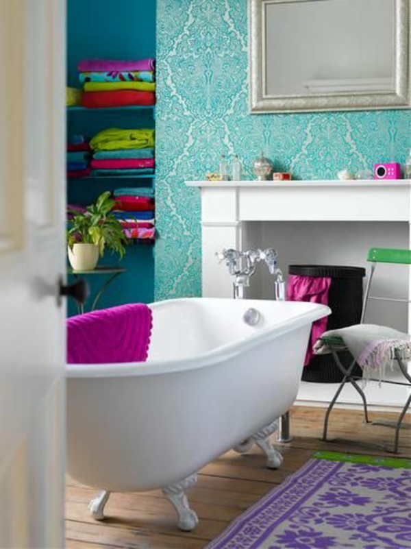 配色方案绿松石美丽的生活浴缸