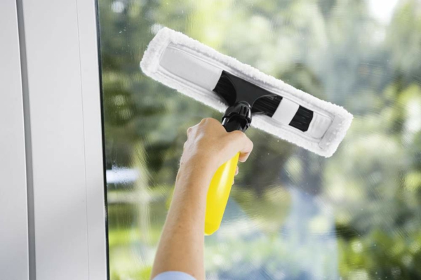 puhdista ikkunoiden pesuaineet