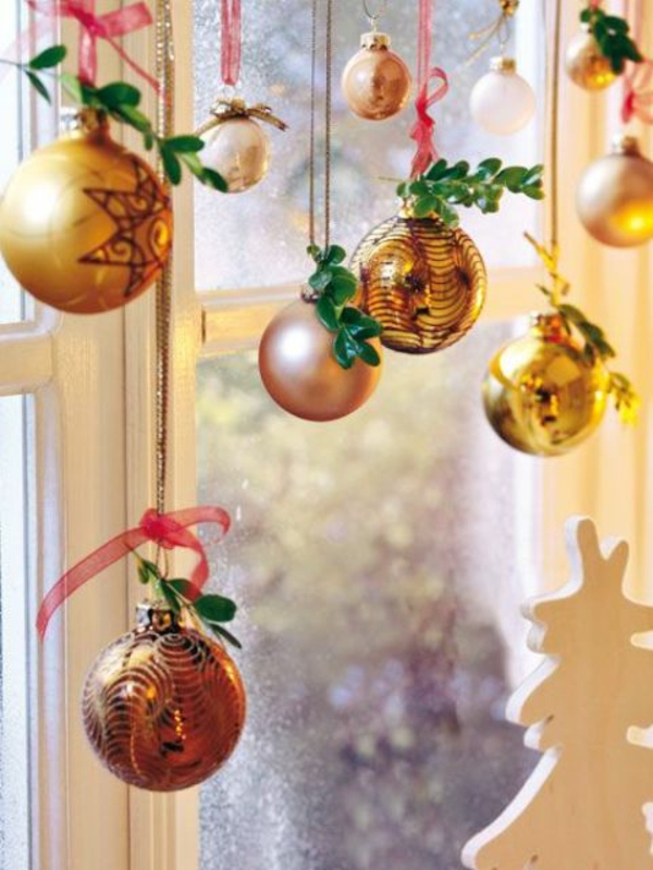 lango apdaila Kalėdų eglutės lango apdaila
