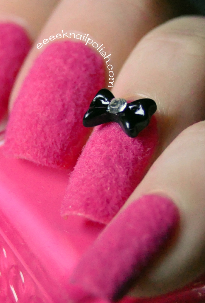 negler design hårete negler rosa nagel kunst bidler eeeeknailpolish