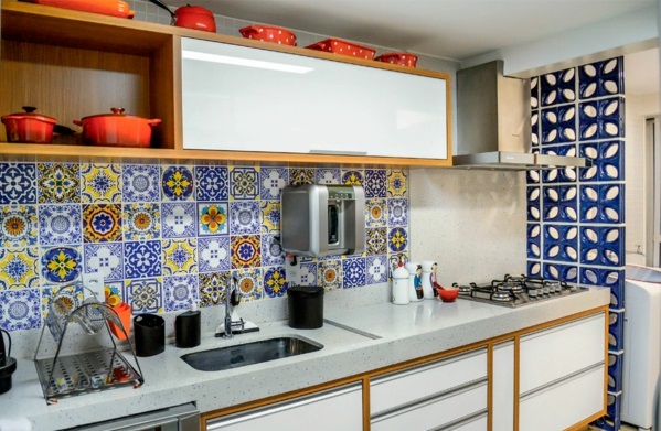 Tile mirror kitchen kitchen tile wall patchwork pattern tiles
