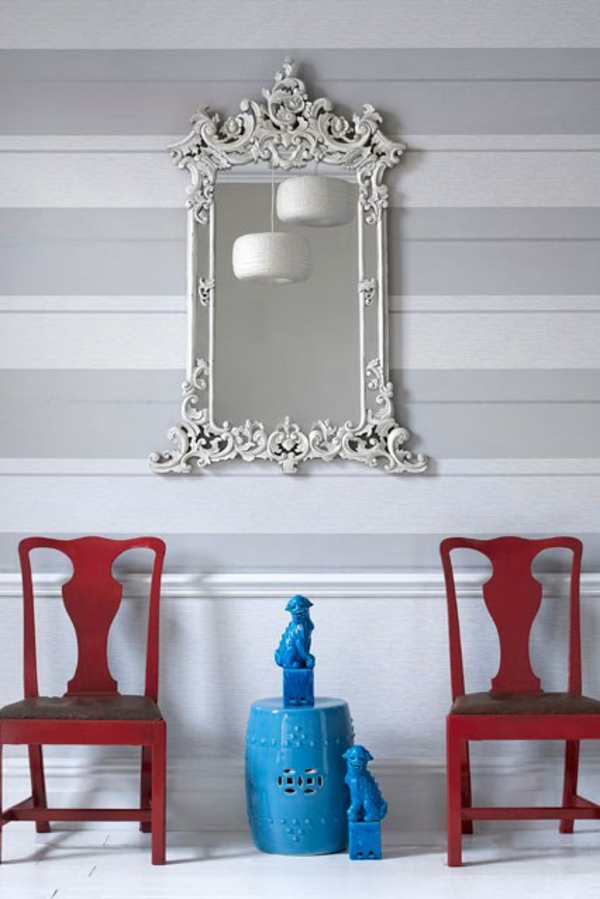 коридор мебели столове мебели тапети стена огледало