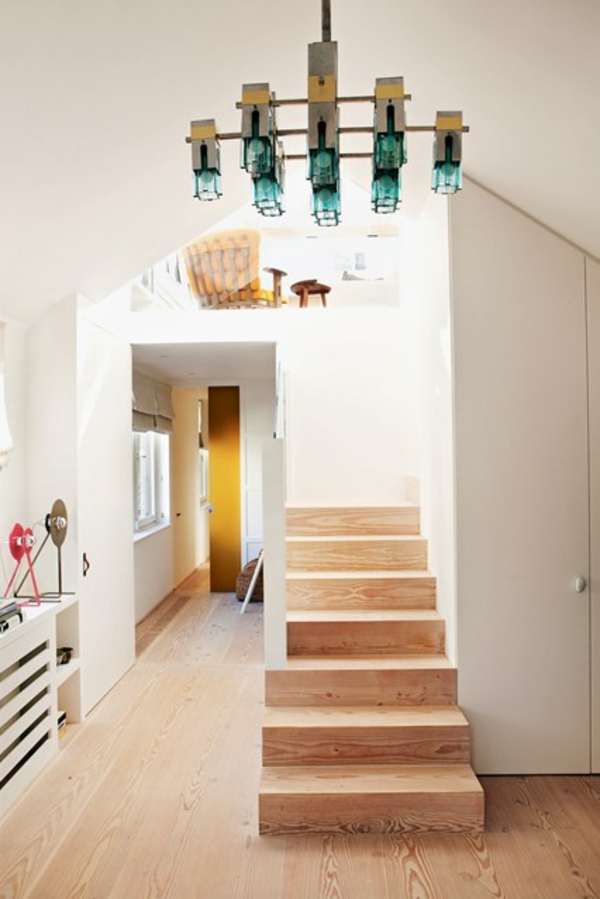 διάδρομος σκάλες ξύλο χρώμα σχέδιο φωτεινό άνετο