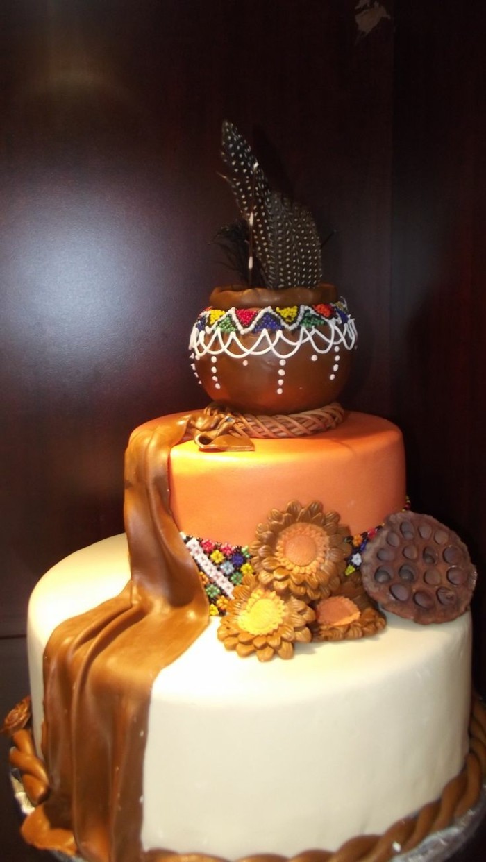 与方旦糖食谱粉红色南非婚礼蛋糕的心馅饼
