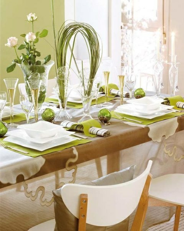 decoración de la mesa de primavera elegante atractivo