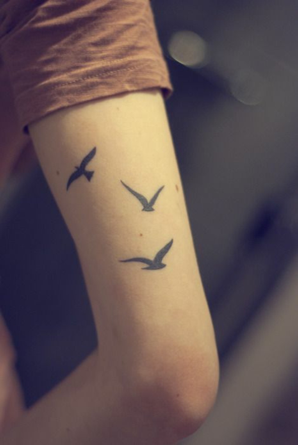 τατουάζ δερματοστιξία άνω όπλα 3 πουλιά