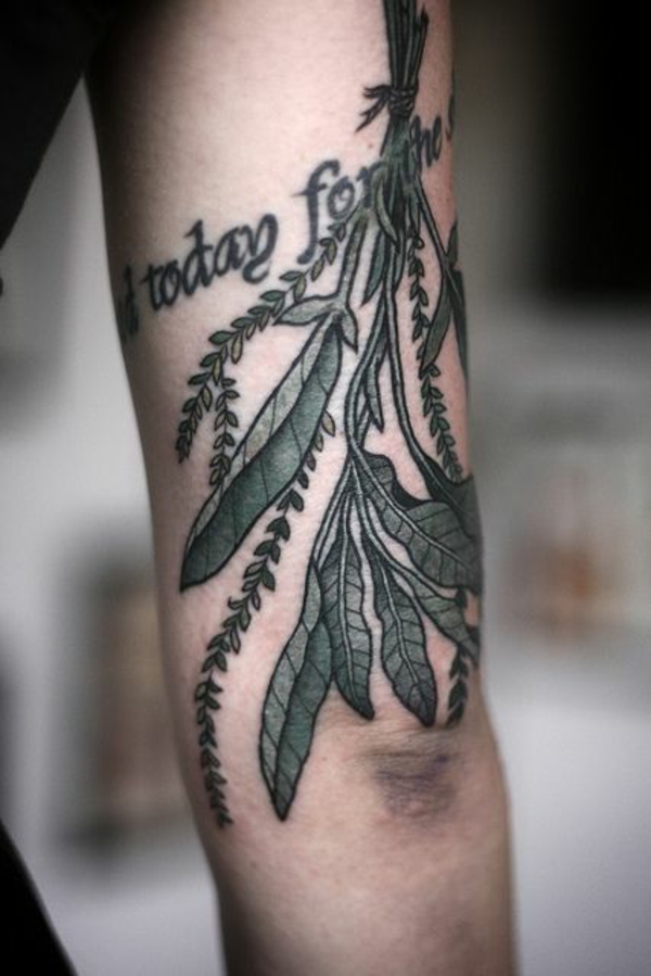 Τατουάζ μπράτσα τατουάζ λέξεις φύλλα