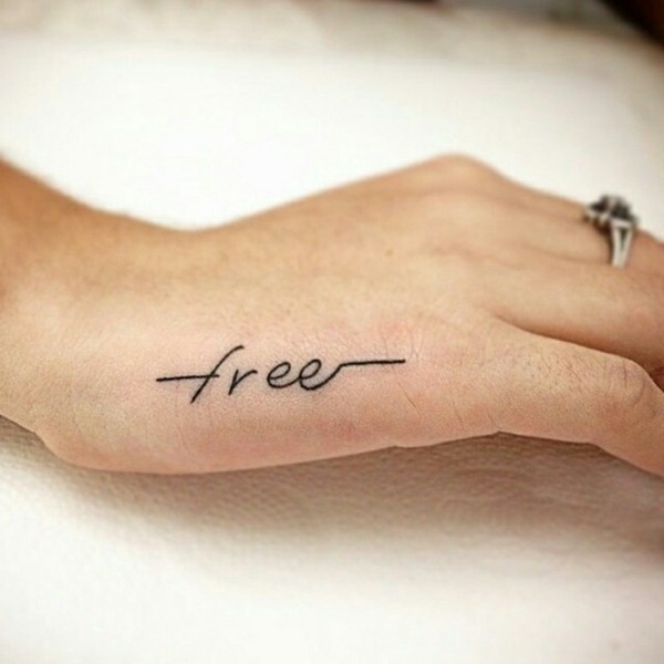 να είναι ελεύθερη τατουάζ χέρι γραφής τατουάζ