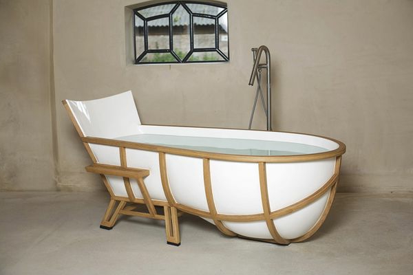 vrijstaande badkuip houten constructie acryl