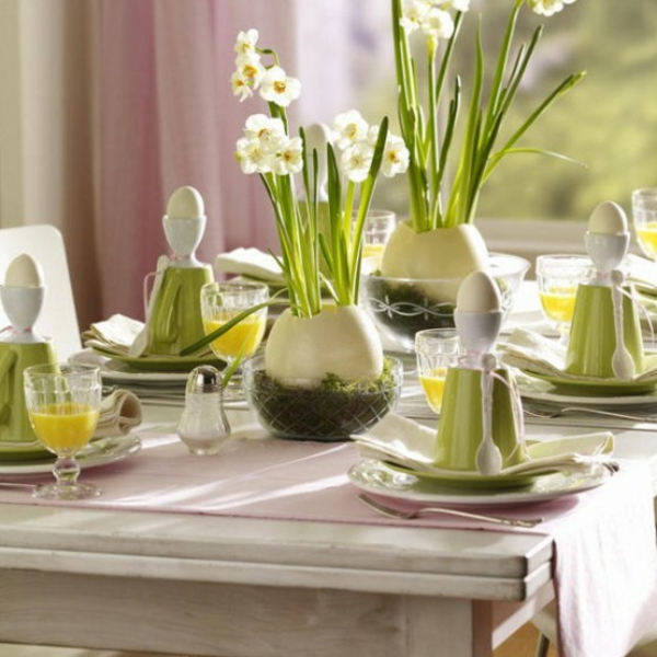 ideas frescas de la decoración de la mesa flores primavera