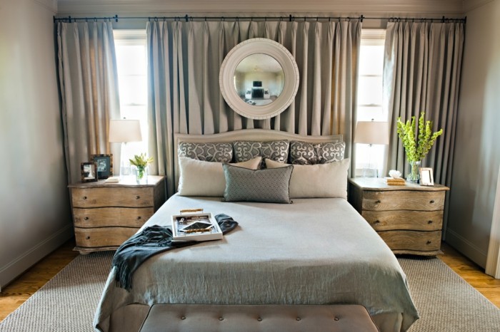 窗帘卧室的睡眠区域的颜色正确协调