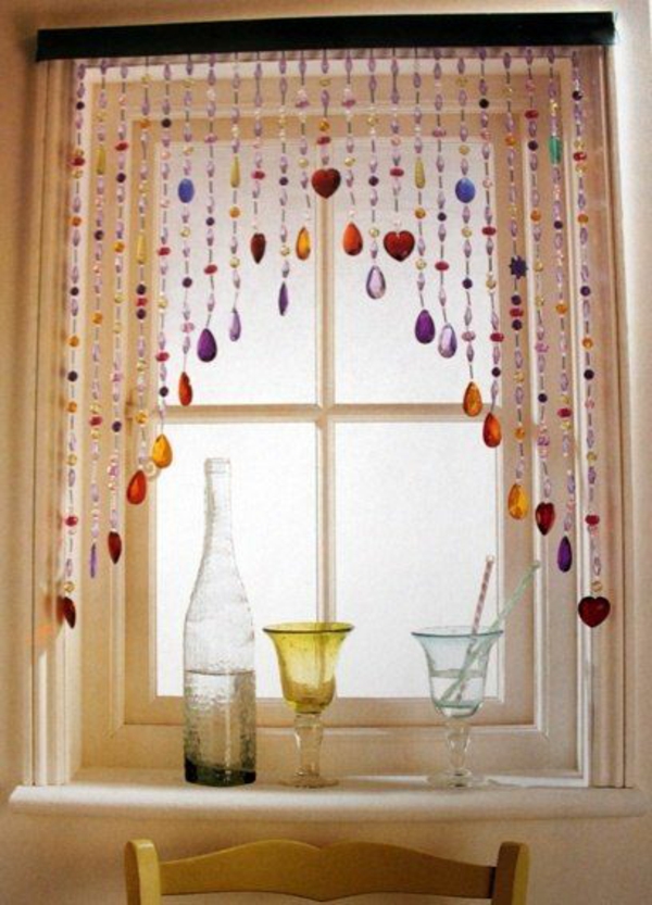 cortinas decoración-ejemplos-divertida-guirnalda decoraciones