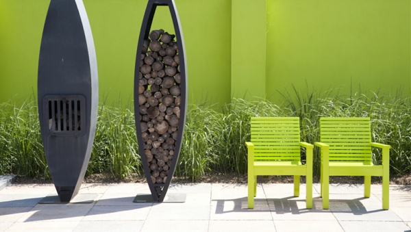 花园现代图片绿色椅子木柴壁炉现代园艺的想法