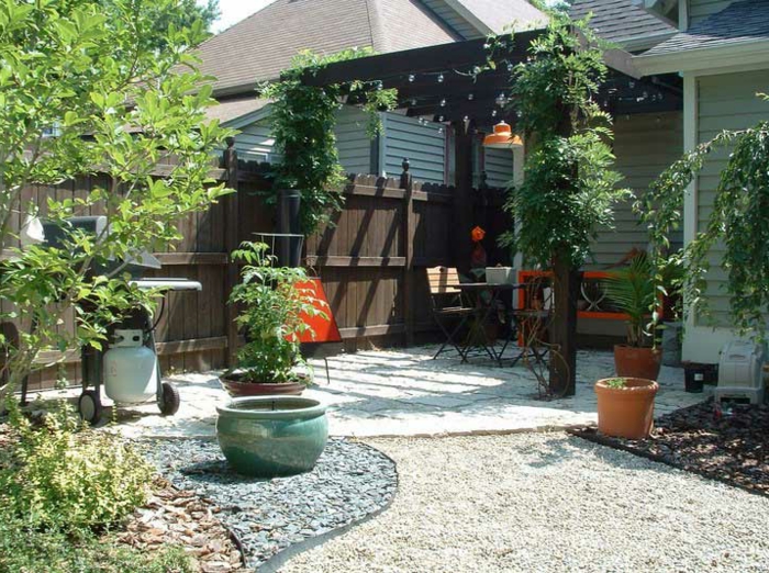jardin pergola meubles de jardin gravier végétal
