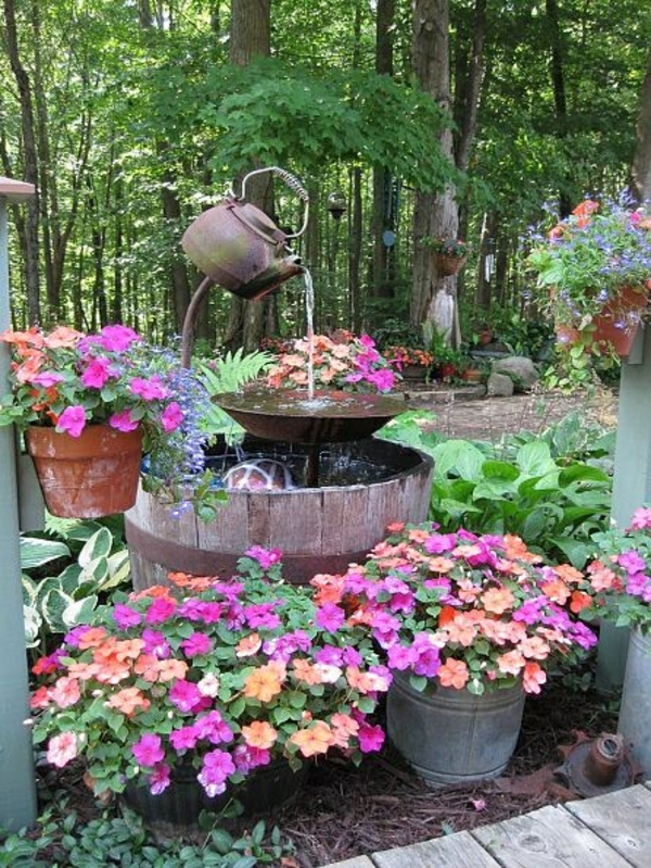 花园喷泉本身制作茶壶铁