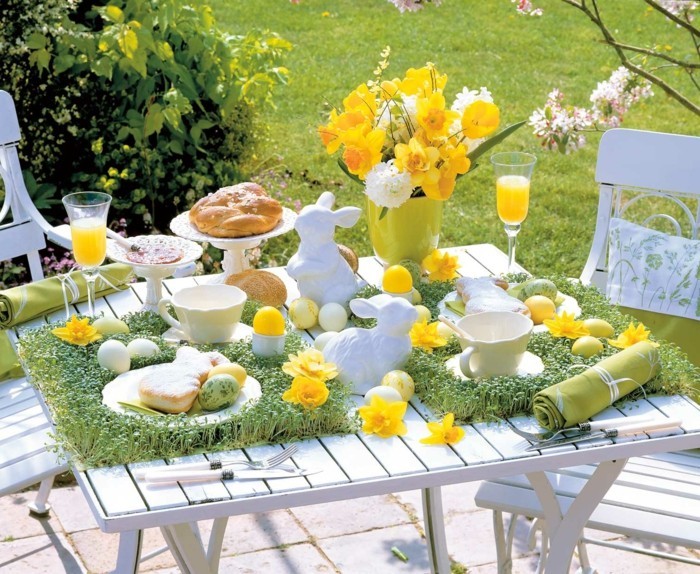 Gartendeko pasen bloemen paashaas decoreren tafel