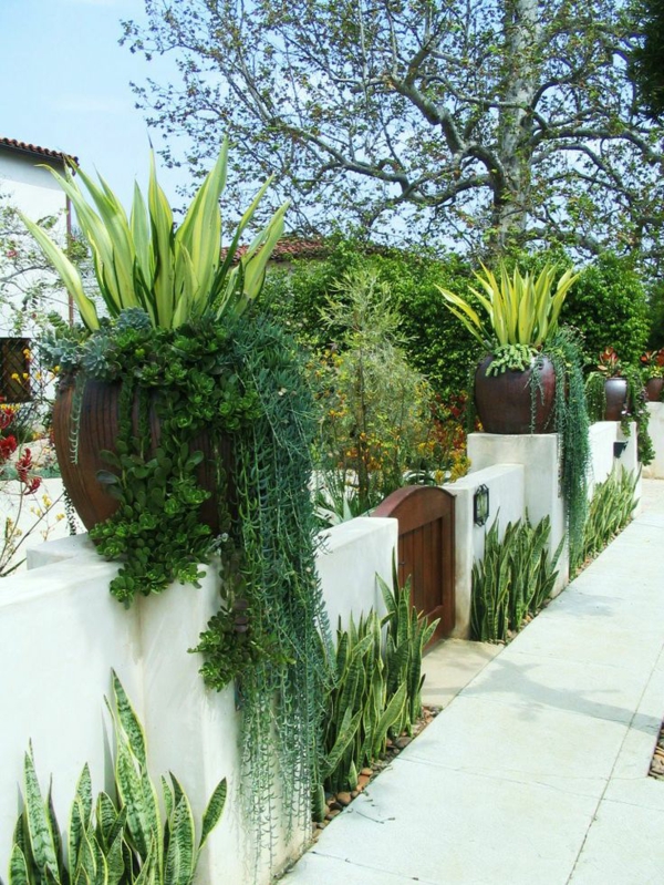zahradnické příklady zahradnické nápady s kameny zahradní plot