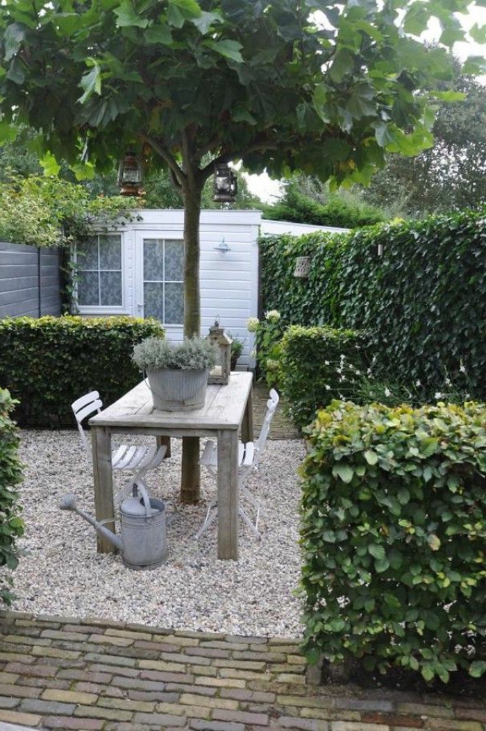 zahradnické nápady citx styl jídelní stůl oblázky hedge