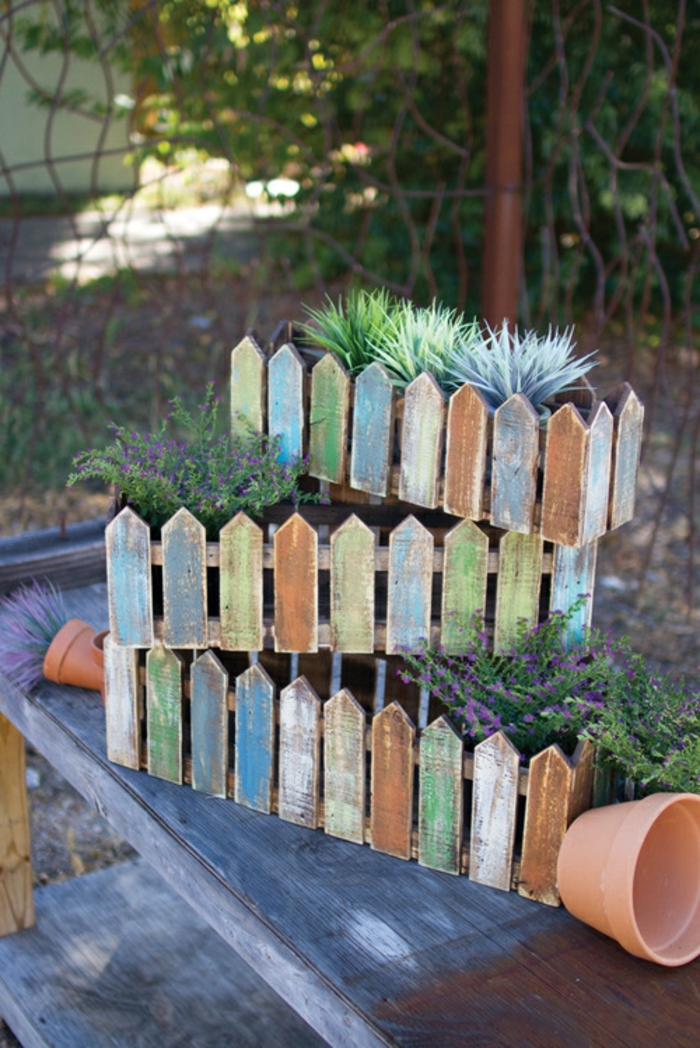 градински идеи правят себе си преливащи цветни вани