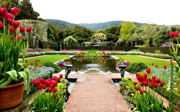 jardinage idées grand jardin créer jardin étang fontaine tulipes