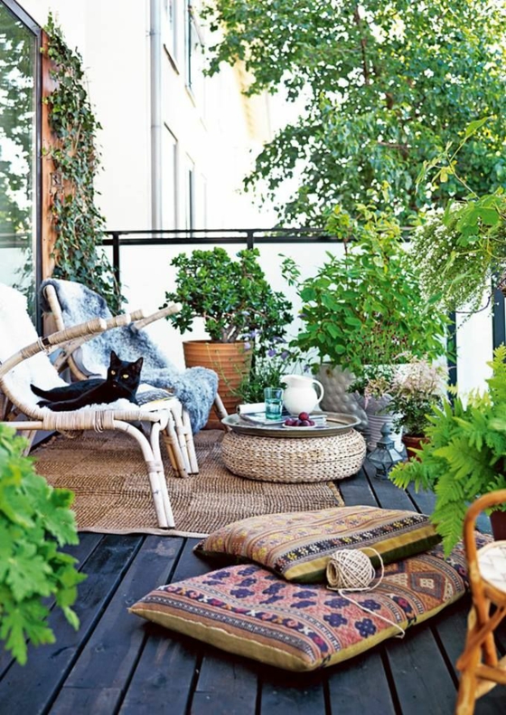 idées de jardinage meubles en rotin coussins de siège planter des planchers en bois