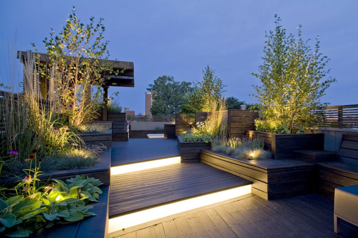 Градински идеи за градина светещи растения с LED светлини