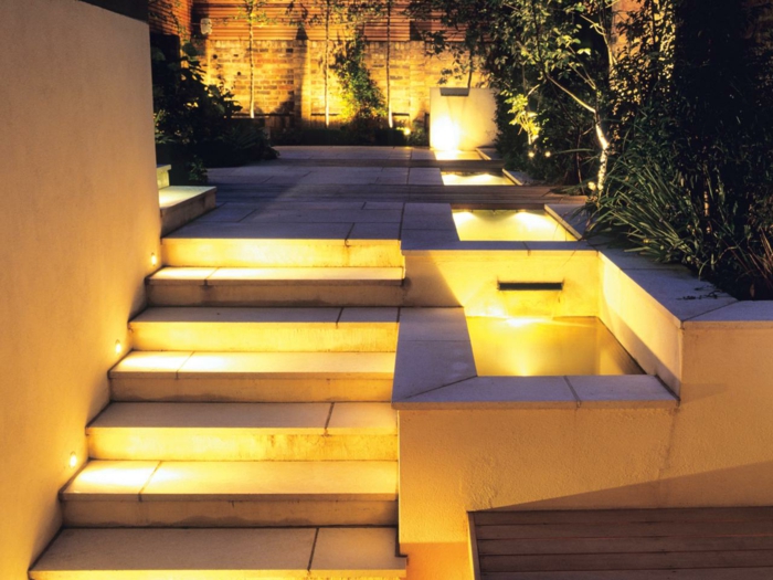 ideas de jardín lámparas de jardín escaleras iluminan