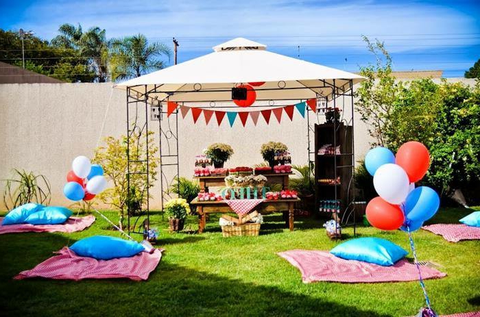 花园派对装饰花园的想法坐垫气球