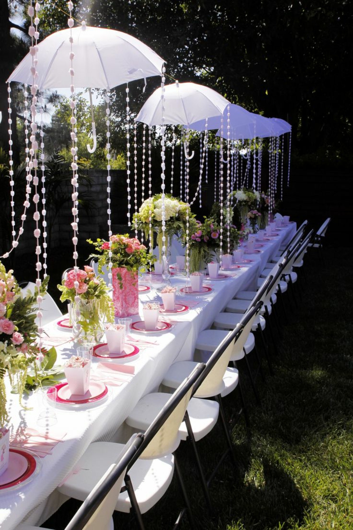 градинско парти деко чадъри флорална маса декорация