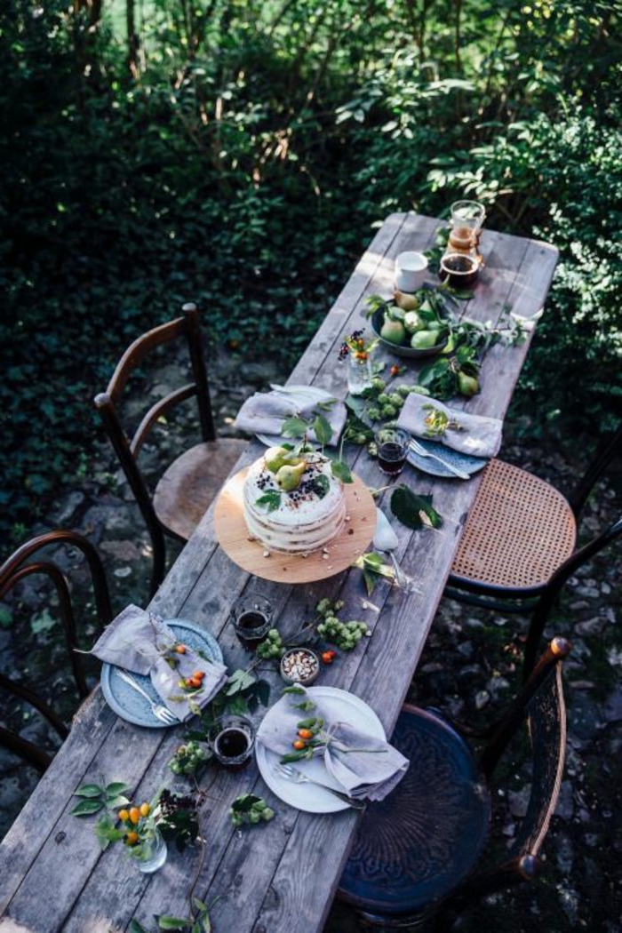 花园聚会装饰桌装饰想法绿色新鲜仿古花园桌