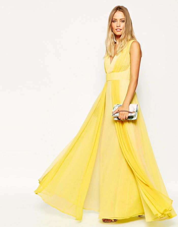gele jurk lange vrouwelijke vrouw modetrends