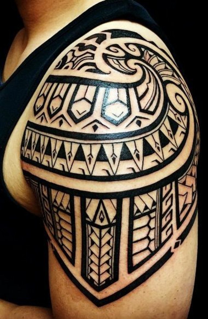 geometriske motiver tatovering maori tribal tatovering