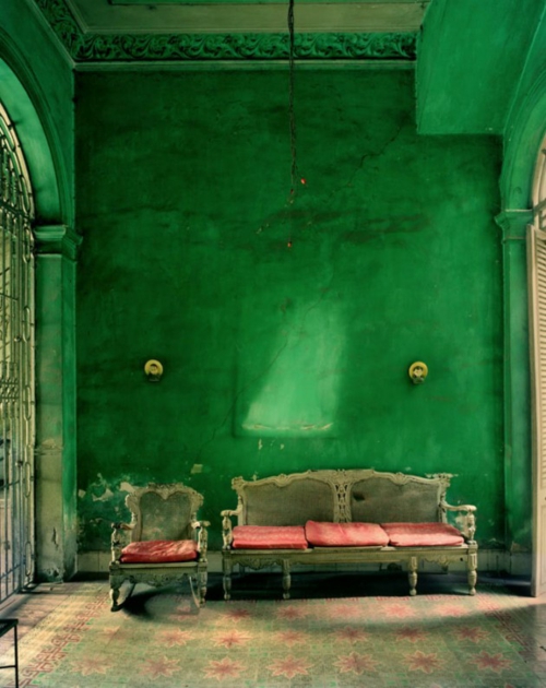 الجدران الخضراء المشبعة أسلوب الجرونج جذابة مصممة