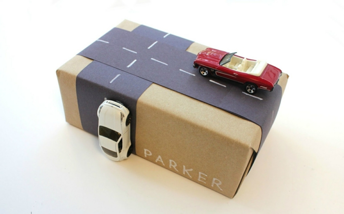 подаръци опаковка подарък опаковка подаръци красива опаковка подарък с коли