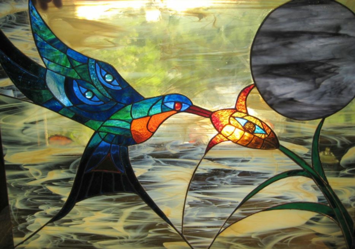 vitraliu de sticlă pictat vitraliu modele moderne hummingbird