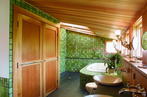 πράσινο μπάνιο πλακάκια σοφίτα μπάνιο
